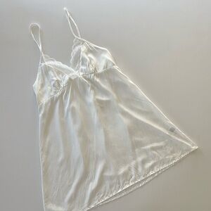 Romantic White Chemise with Lace Trim NWOT, Size Small - Coastal Cowgirl Layer
